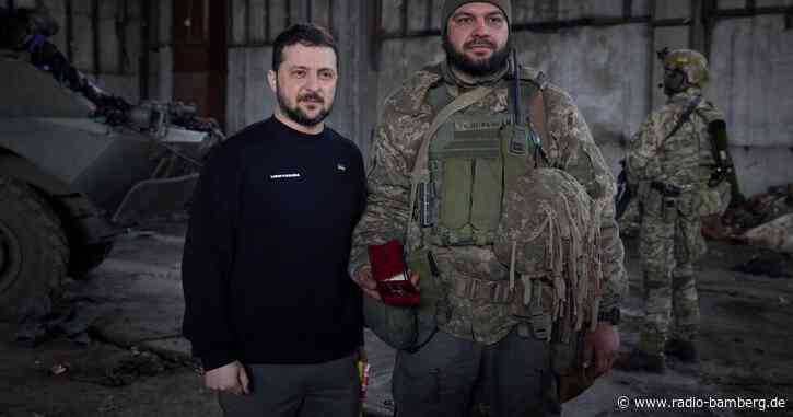 Selenskyj nach Frontbesuch: Hoffnung ist zu spüren
