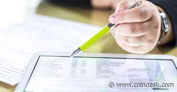 Senator Elizabeth Warren Calls for Crackdown on ‘Sham’ Crypto Audits