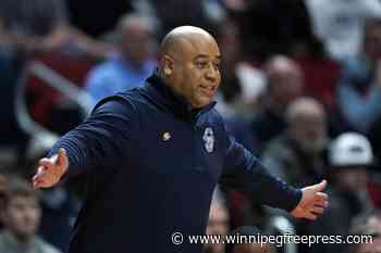 AP sources: Notre Dame closing deal with PSU’s Shrewsberry