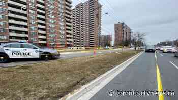 Teen in critical condition after daylight shooting in Toronto’s west-end