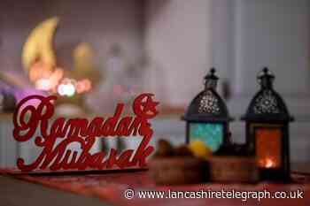 How do I wish someone a Happy Ramadan and what greetings to say?