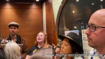 „Persönliche Hölle“: Frau spielt Gitarre und singt in vollem Aufzug - „könnte das nicht ertragen“