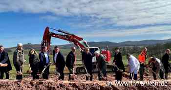 Kutzenberg: Erster Spatenstich für neues Bezirksklinikum Obermain - "fit für die Zukunft"