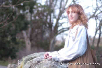 B.C. teen publishes book about loss to help others her age process grief