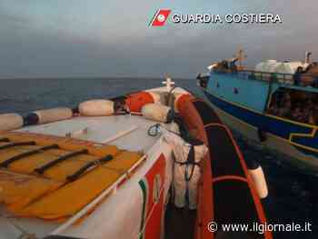 “Non siamo il campo profughi d’Europa". Salvini sferza l'Ue sui migranti