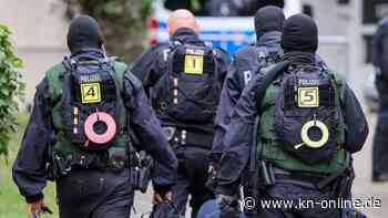 „Reichsbürger“-Razzia bei „Exilkanzler“: Wohnung von Wagenknechts Ex-Mann durchsucht