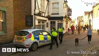 Leigh-on-Sea teen who stabbed boxer had 'strong' self-defence case