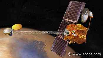 NASA investigates veteran Mars orbiter to solve a missing fuel mystery