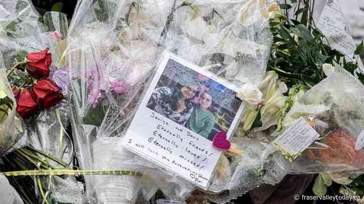 Police say it’s ‘improbable’ there are more than seven missing in Old Montreal fire