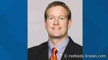 Dennis Moore returning to Broncos