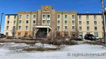 Woman says her father-in-law's ashes were stolen from a Regina hotel's parking lot