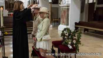30 Paare heiraten ohne großen Vorlauf in der Augsburger Anna-Kirche