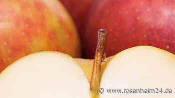 Inkontinenz und Blasenschwäche: Neun Obstsorten, die Sie weniger essen oder als Saft trinken sollten