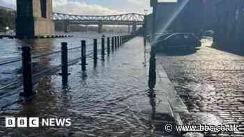 Newcastle Quayside floods as River Tyne bursts its banks