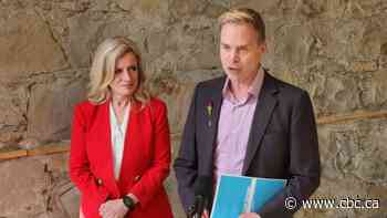 Rachel Notley defends against attacks the NDP is bad with money