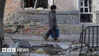 Ukraine war: Battle for Bakhmut 'stabilising' - Ukraine commander