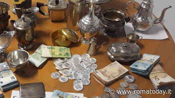 L'internet point che nasconde un laboratorio clandestino per riciclare oro e argenteria