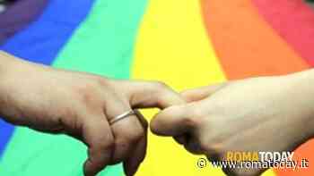 Le famiglie Arcobaleno in piazza: “Giù le mani dai nostri figli”