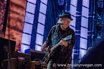 Neil Young talks Ticketmaster fees & The Cure's ticket issues: "CONCERT TOURS are no longer fun"