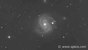 How to watch Ceres, a dwarf planet 14 times smaller than Pluto, photobomb a spiral galaxy this weekend