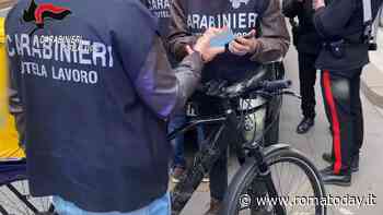 Caporalato digitale a Roma: controlli sui rider e sulle cessioni abusive degli account