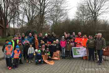 Tausende räumen die Stadt auf