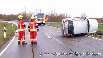 Schwerer Unfall in Salzgitter: Mann verliert Kontrolle übers Auto