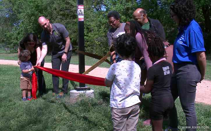 'A long time coming': Northeast Austin neighborhood gets new solar lights installed amid safety concerns