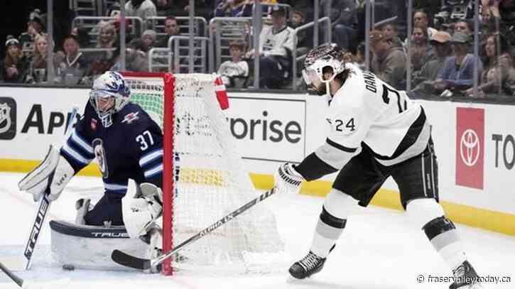 Kings tie franchise mark with point in 11th straight game