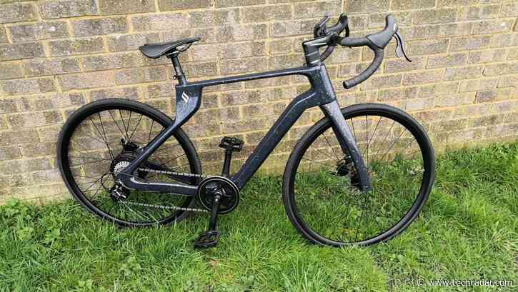 Superstrata E is a 3D-printed electric bike that looks very cool – but it's too pricey