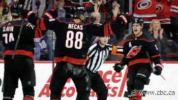 Aho's late goal lifts Hurricanes over Maple Leafs