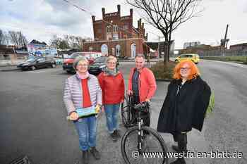 Bahnhof-Vorplatz Warburg: Grüne zeigen Auswirkungen der Umbau-Planung