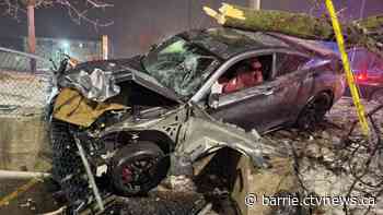 Driver charged with impaired after crashing through fence in Gravenhurst, Ont.