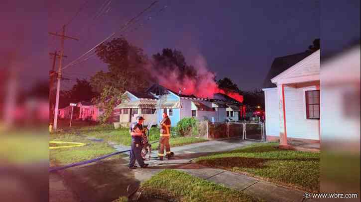 Early morning arson destroys vacant house on Adams Ave