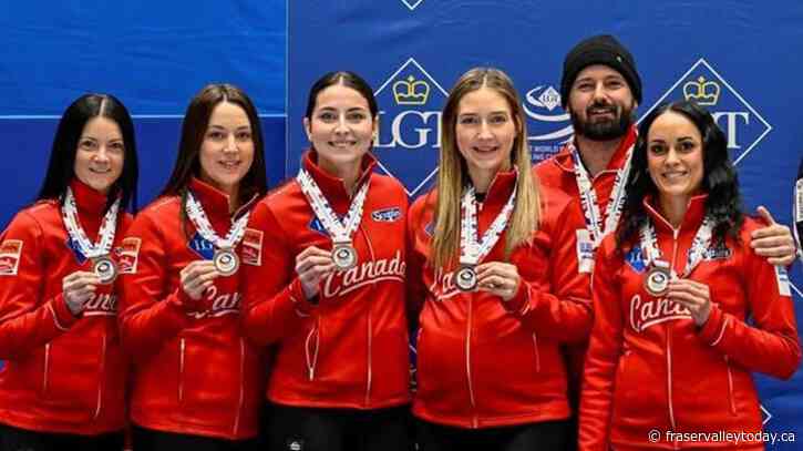 Canada downs Sweden to capture second straight world women’s curling bronze medal