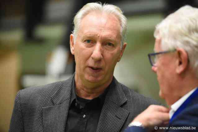 SPORTKORT OOST-VLAANDEREN. Wim Hofkens volgend seizoen aan de slag bij SKN Sint-Niklaas, Verhofstadt wint in Zele