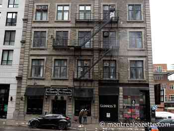 Old Montreal fire: City installs alarms, orders owner to hire security for other buildings