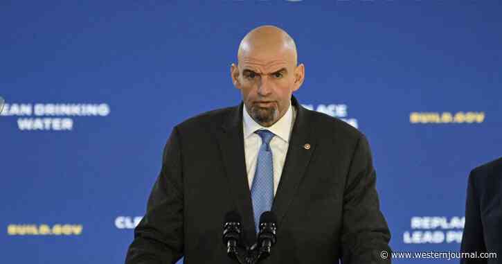 Hospital Photo of John Fetterman Goes Viral, But There's Just 1 Problem: 'This Is Insane'