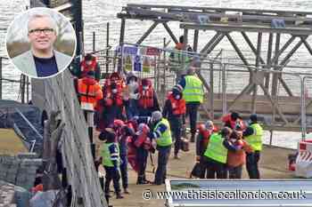 Government has 'inflamed' refugee situation with 'ill-judged language'