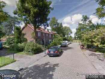 Ambulance met grote spoed naar de Theodorus de Leeuwlaan in Abcoude