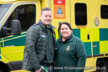 Bexleyheath twins save man's life while working together
