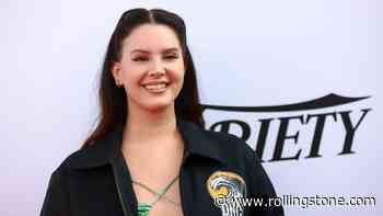 Is Lana Del Rey Really a Pop Star?