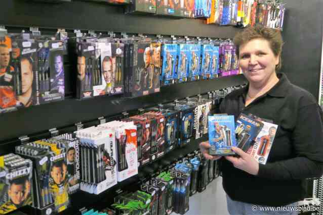 Chrisje mikt voortaan op twee doelen: waardin Den Ouwen Tijd opent nu ook dartspeciaalzaak in Paalstraat