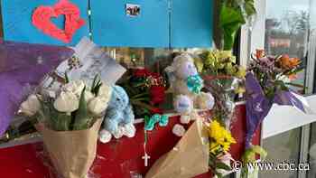 Memorial grows for 16-year-old killed in Keele subway station stabbing