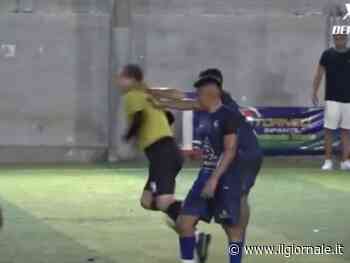 Riecco Byron Moreno: l’arbitro viene aggredito in campo