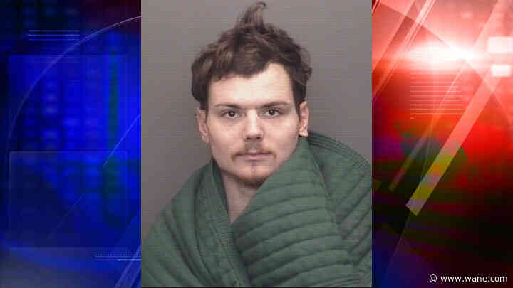 Evansville police arrest naked man for blocking traffic