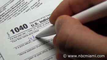 Need Help With Taxes? These 2 Programs Help Seniors For Free