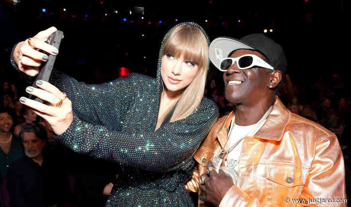 Flavor Flav Wears Taylor Swift Easter Eggs to iHeart Awards, Snaps Selfie With Her!