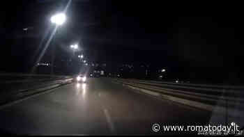 Auto contromano sulla Roma Fiumicino