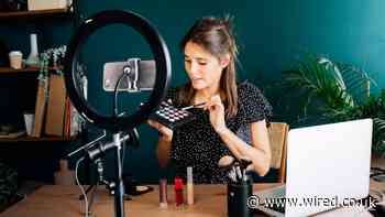 TikTok and Amazon Bet on China’s Ecommerce Model. It’s a Dud